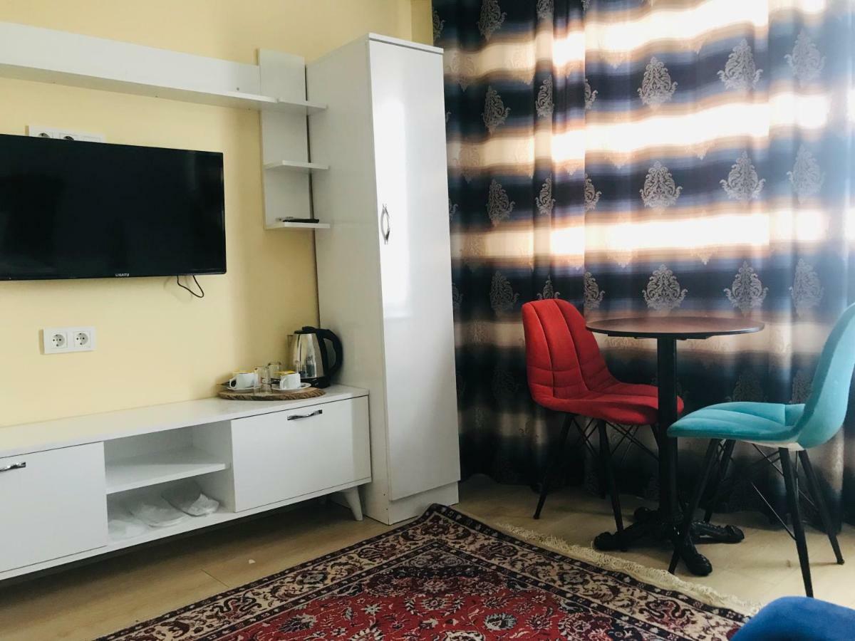 La Mer Suite Pansiyon Istanbul Exteriör bild