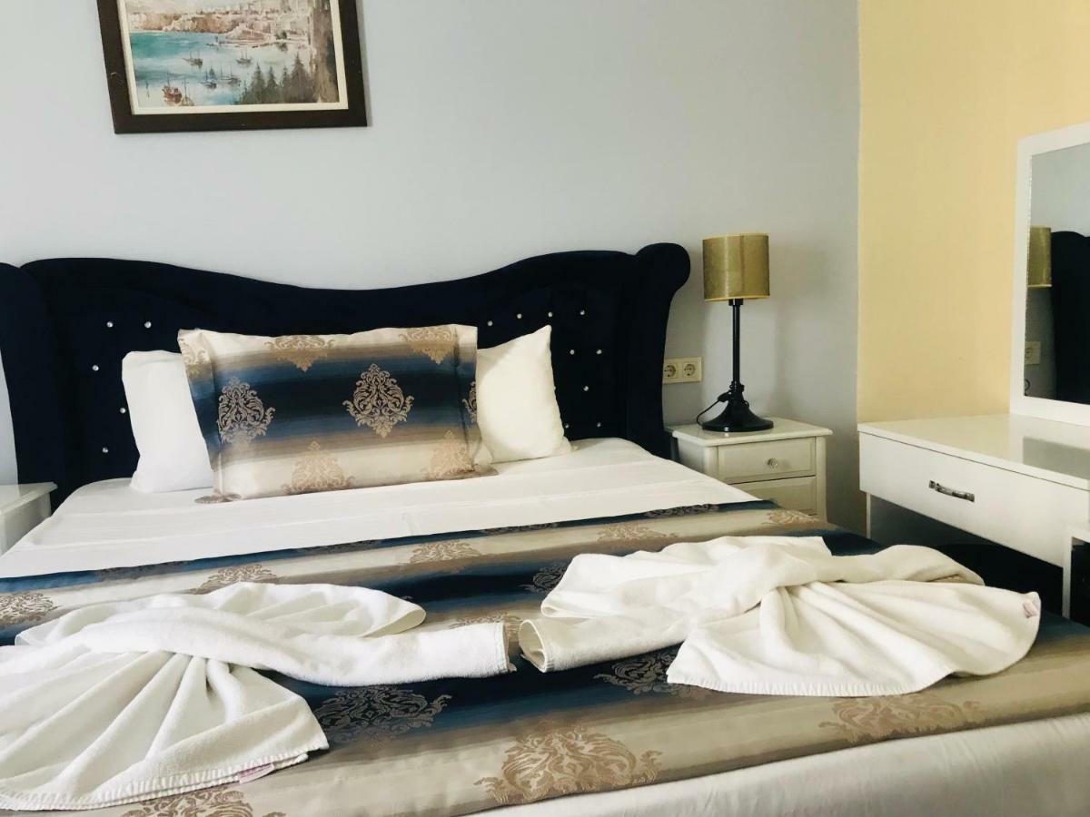 La Mer Suite Pansiyon Istanbul Exteriör bild